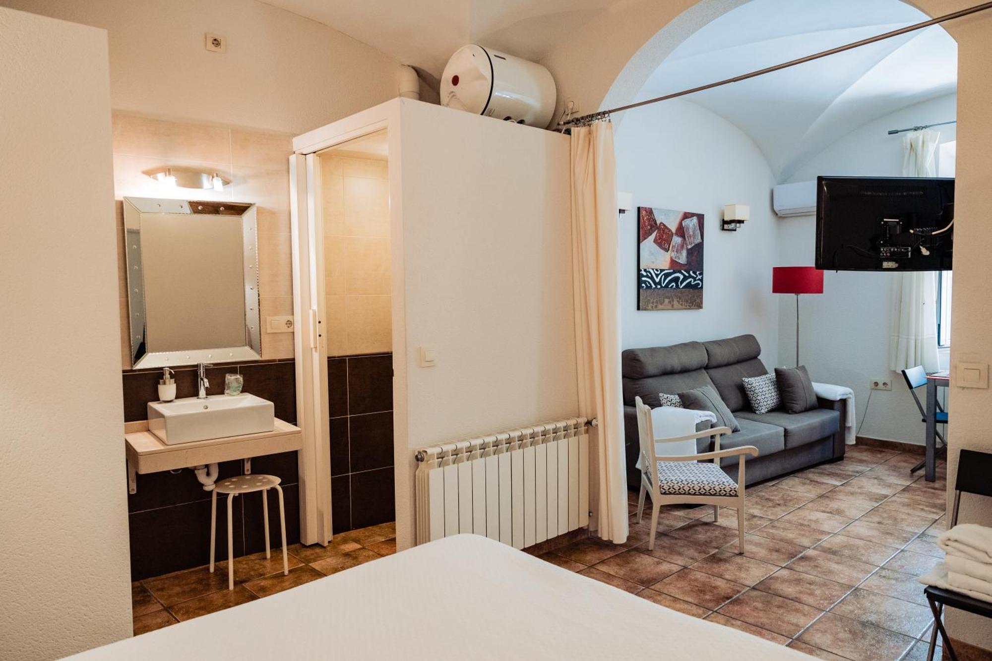 Apartamento Las Avutardas 2 Касерес Экстерьер фото